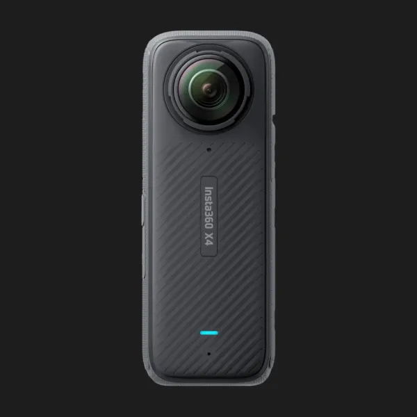 Екшн-камера Insta360 X4