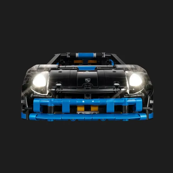 Конструктор LEGO Technic Автомобіль для перегонів Porsche GT4 E-Performance (42176)