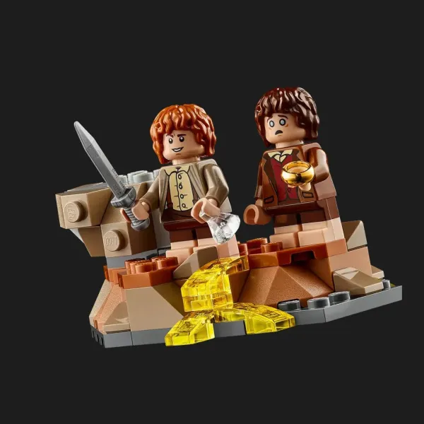 Конструктор LEGO Icons Володар перснів: Барад-дур (10333