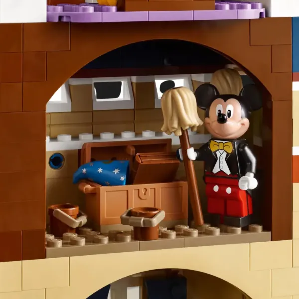 Конструктор LEGO Disney Замок Дісней (71040)