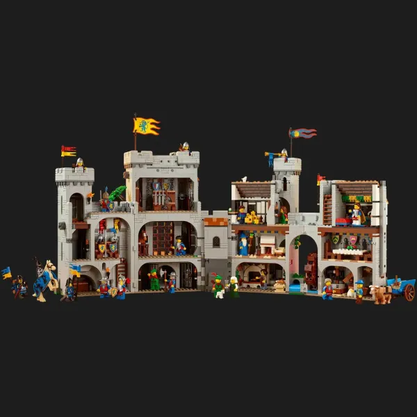 Конструктор LEGO Icons Замок лицарів Лева (10305)