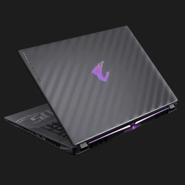 Ноутбук Gigabyte Aorus Master 18 18