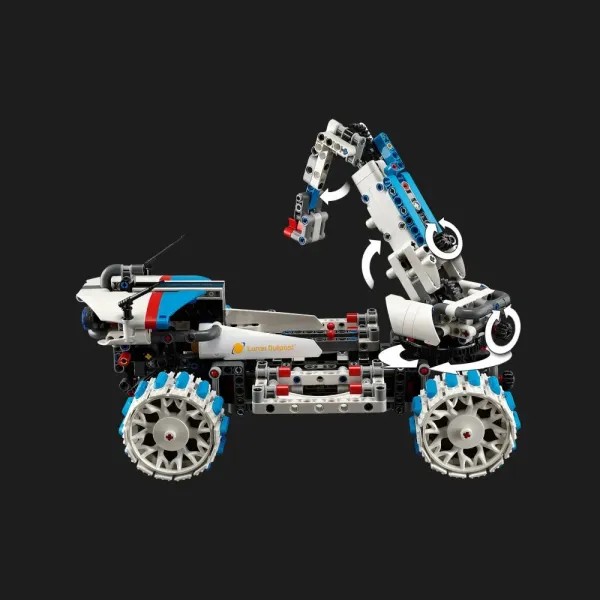 Конструктор LEGO Technic Місяцехід Lunar Outpost. Космічний корабель (42211)