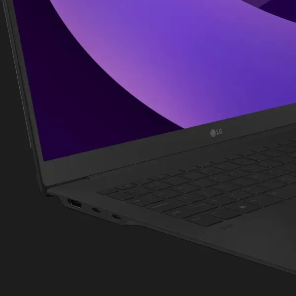Ноутбук LG Gram Pro 17 17,3" (Intel Core Ultra 7/32GB/16TB (SSD)/RTX 5050) (17Z90TR-E.ADB7U13) (Standard)